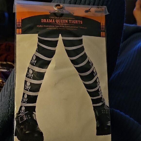Drama Queen Skull and Crossbones Tights Child Large - Picture 1 of 1